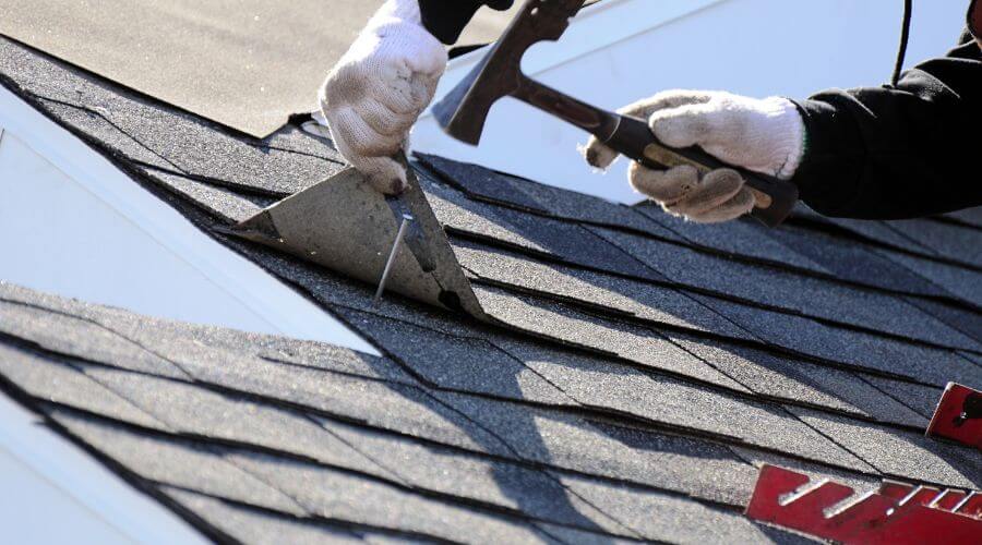 Professional gutter cleaning in Elysian, MN